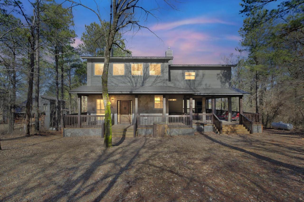 Merlot Mountain - Heated Spa Pool And Hot Tub! Cabin Broken Bow Exterior photo