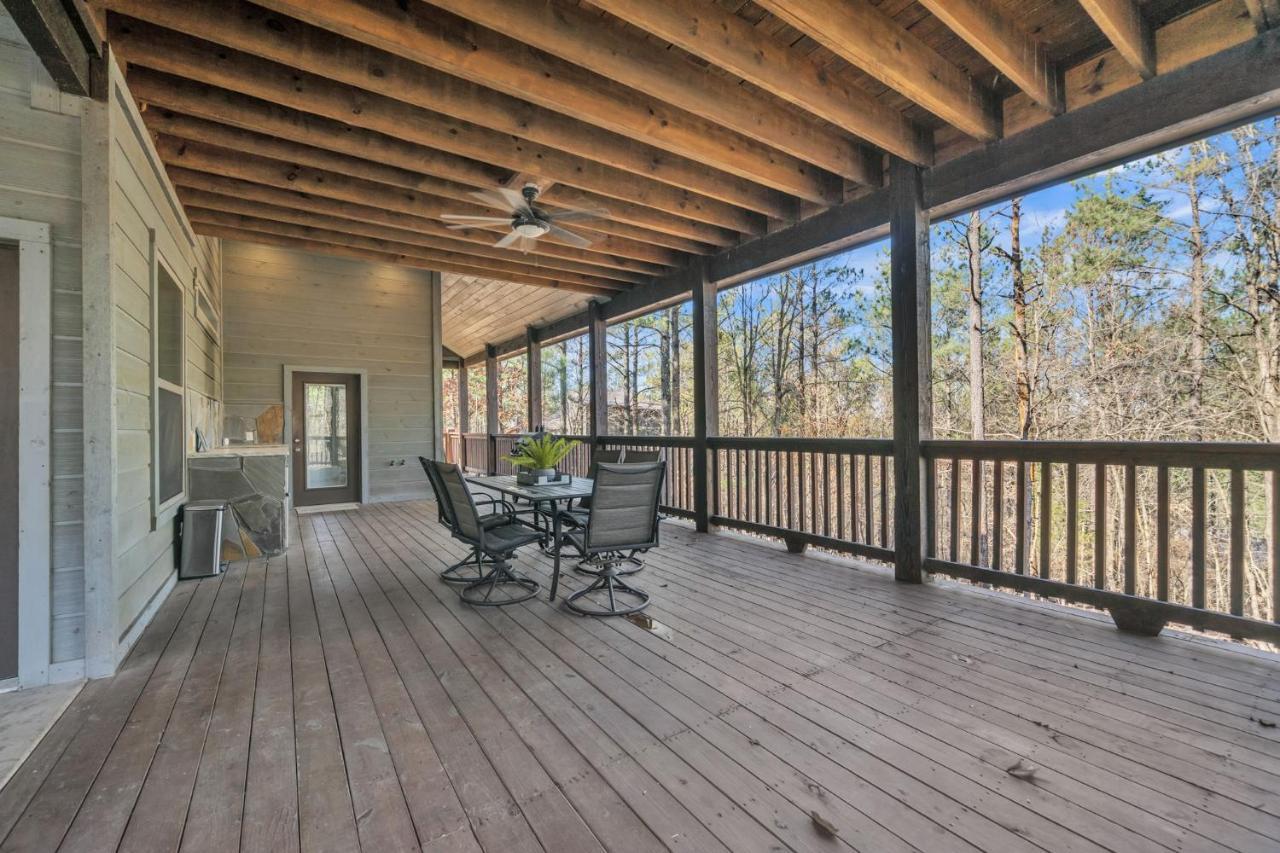 Merlot Mountain - Heated Spa Pool And Hot Tub! Cabin Broken Bow Exterior photo